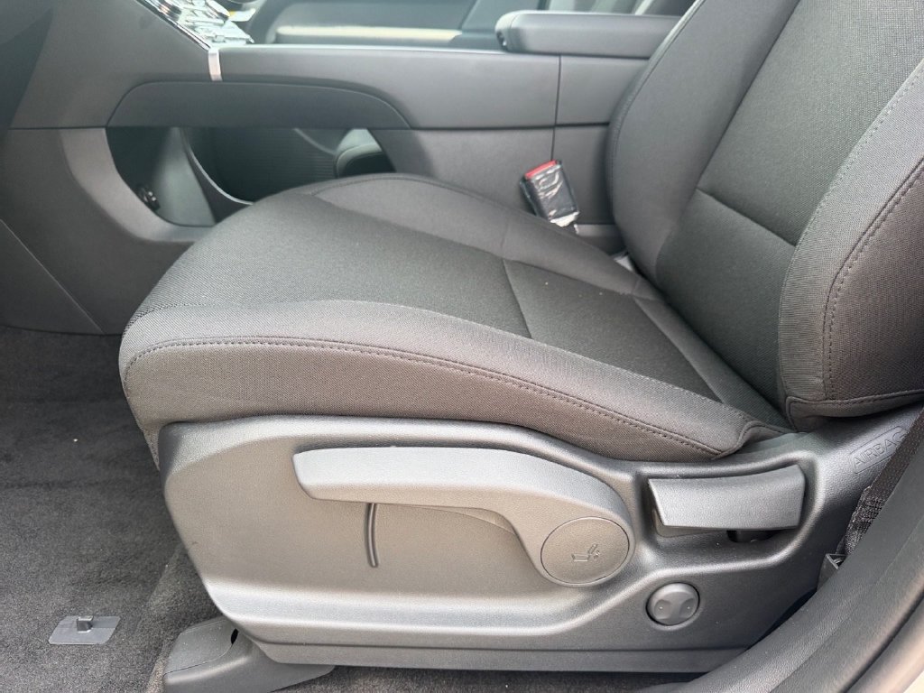 Used 2026 Hyundai Santa Fe SE AWD/4WD image 11