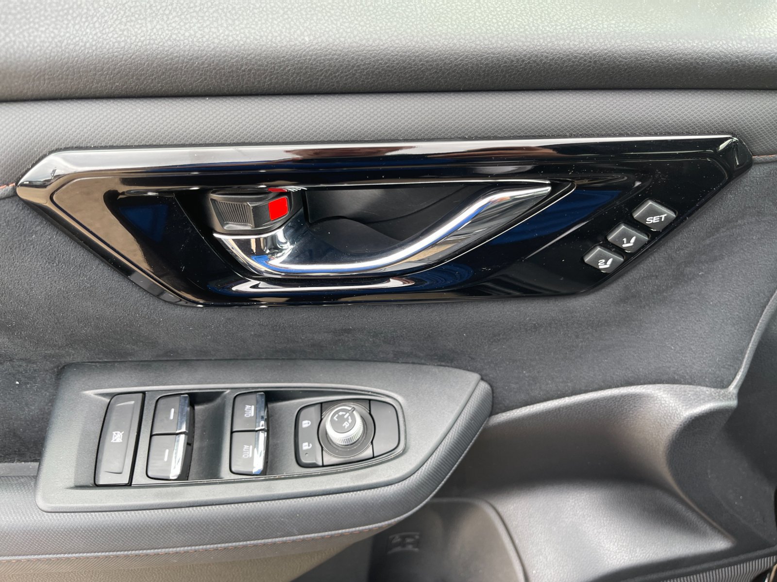 Used 2025 Subaru Forester Touring AWD/4WD image 12