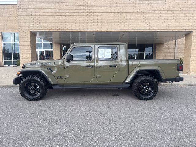 Used 2025 Jeep Gladiator Sport