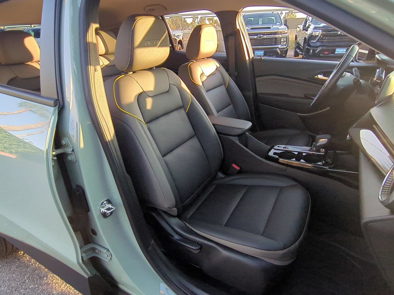 Used 2025 Chevrolet Trax ACTIV w/ Driver Confidence Package FWD image 26
