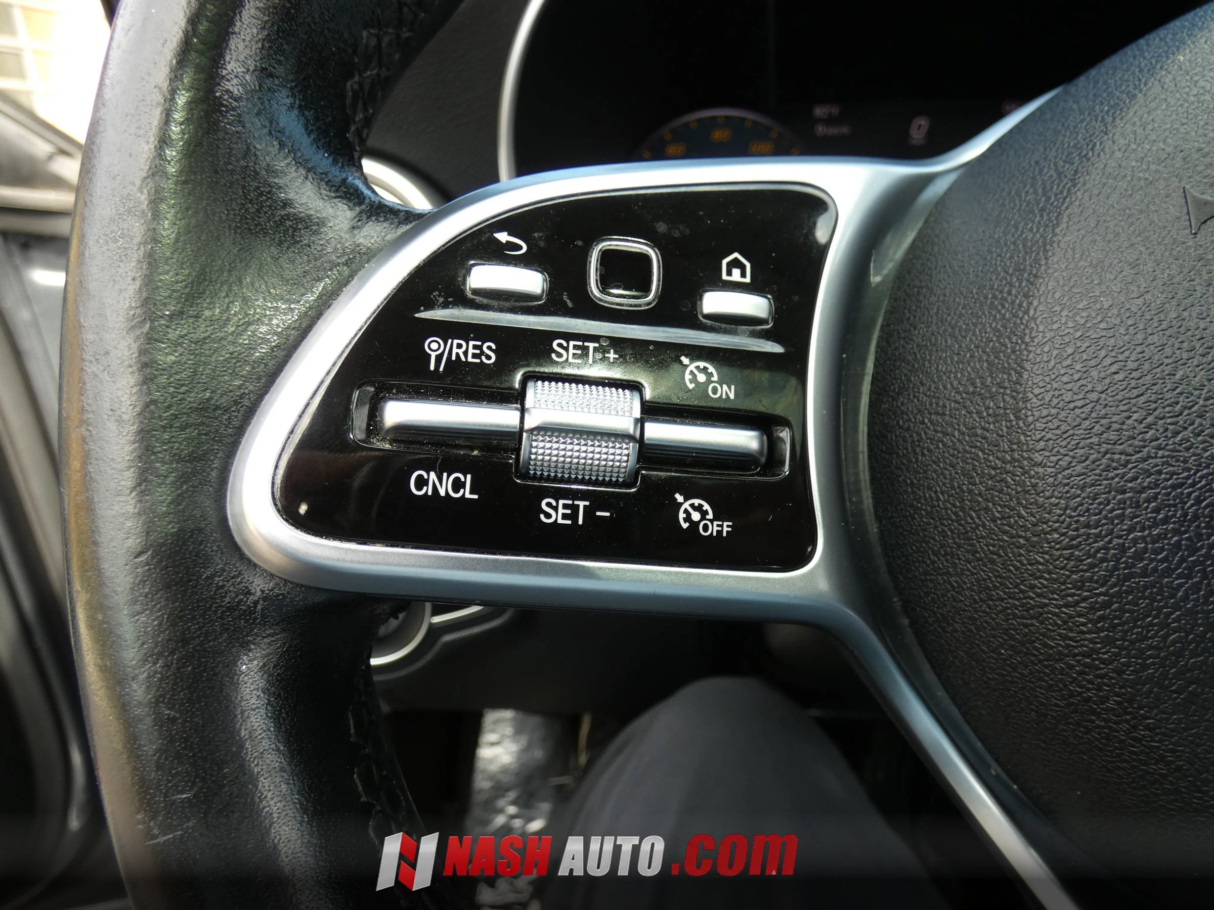 Used 2019 Mercedes-Benz C 300 Sedan image 61