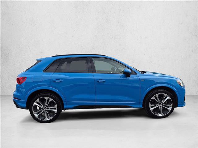 Used 2022 Audi Q3 2.0T Premium Plus w/ Premium Plus Package AWD/4WD image 4