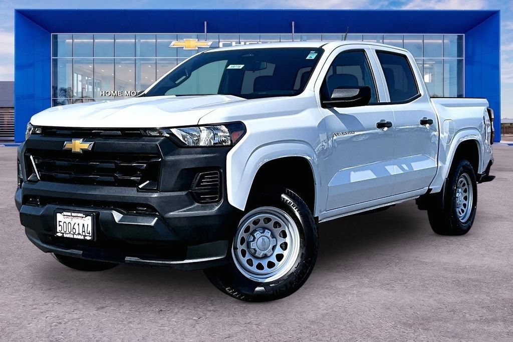 Used 2024 Chevrolet Colorado W/T AWD/4WD image 34