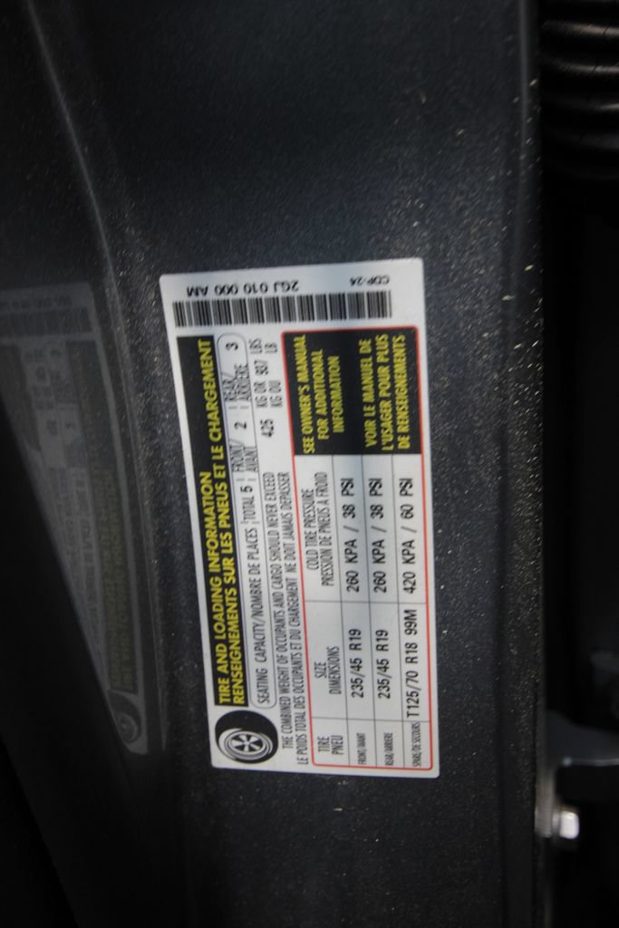 Used 2025 Volkswagen Taos SEL AWD/4WD image 32