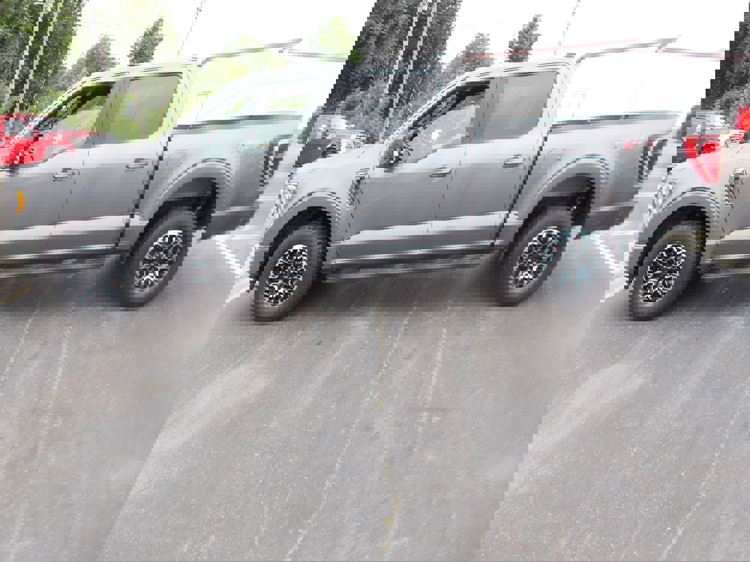 Used 2022 Ford F150 XLT w/ Equipment Group 302A High image 5