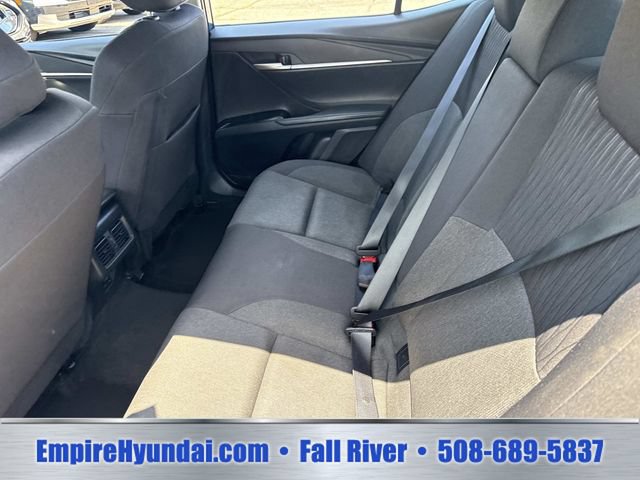 Used 2025 Toyota Camry LE FWD image 15