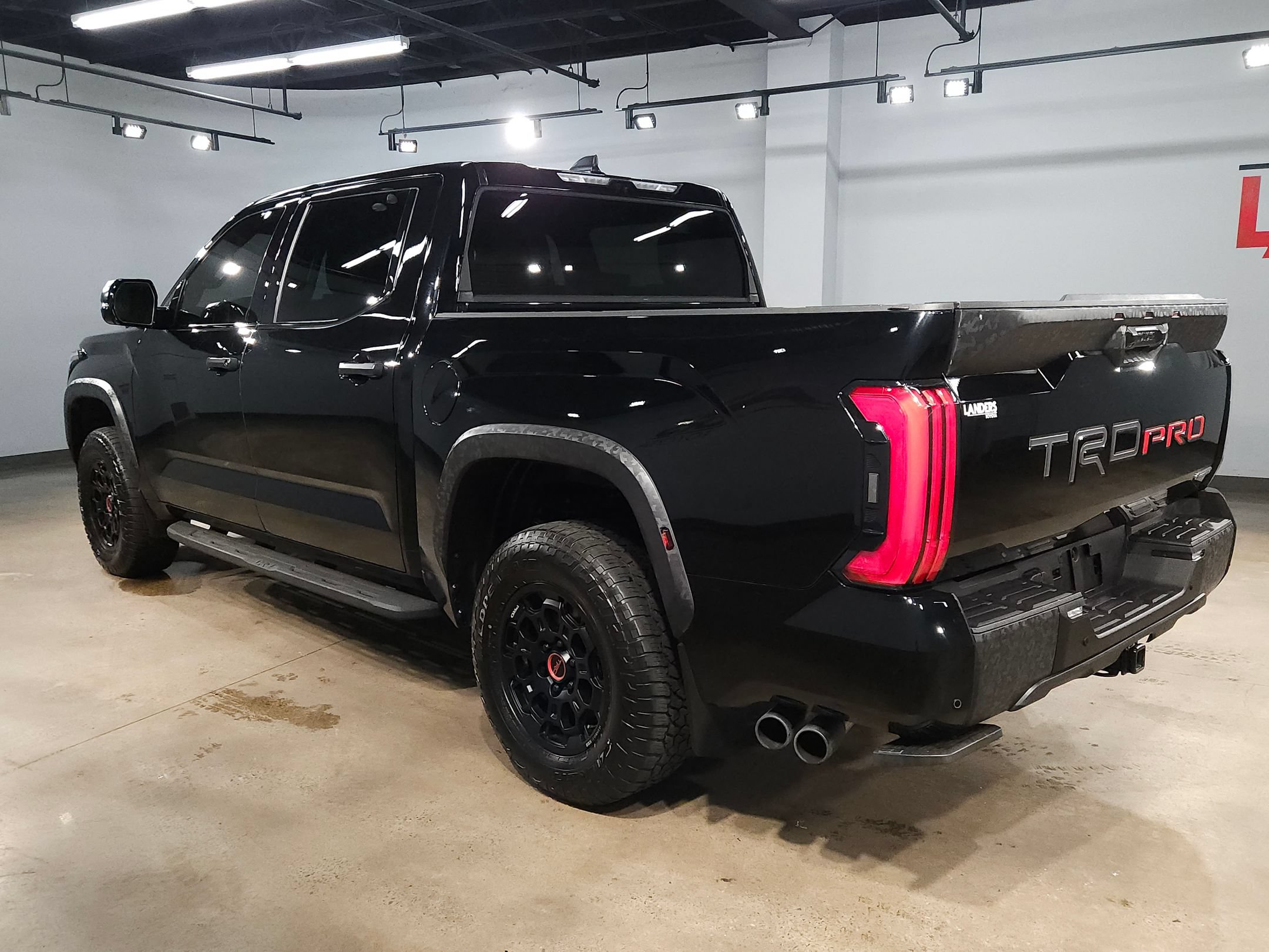Certified 2025 Toyota Tundra TRD Pro AWD/4WD image 5