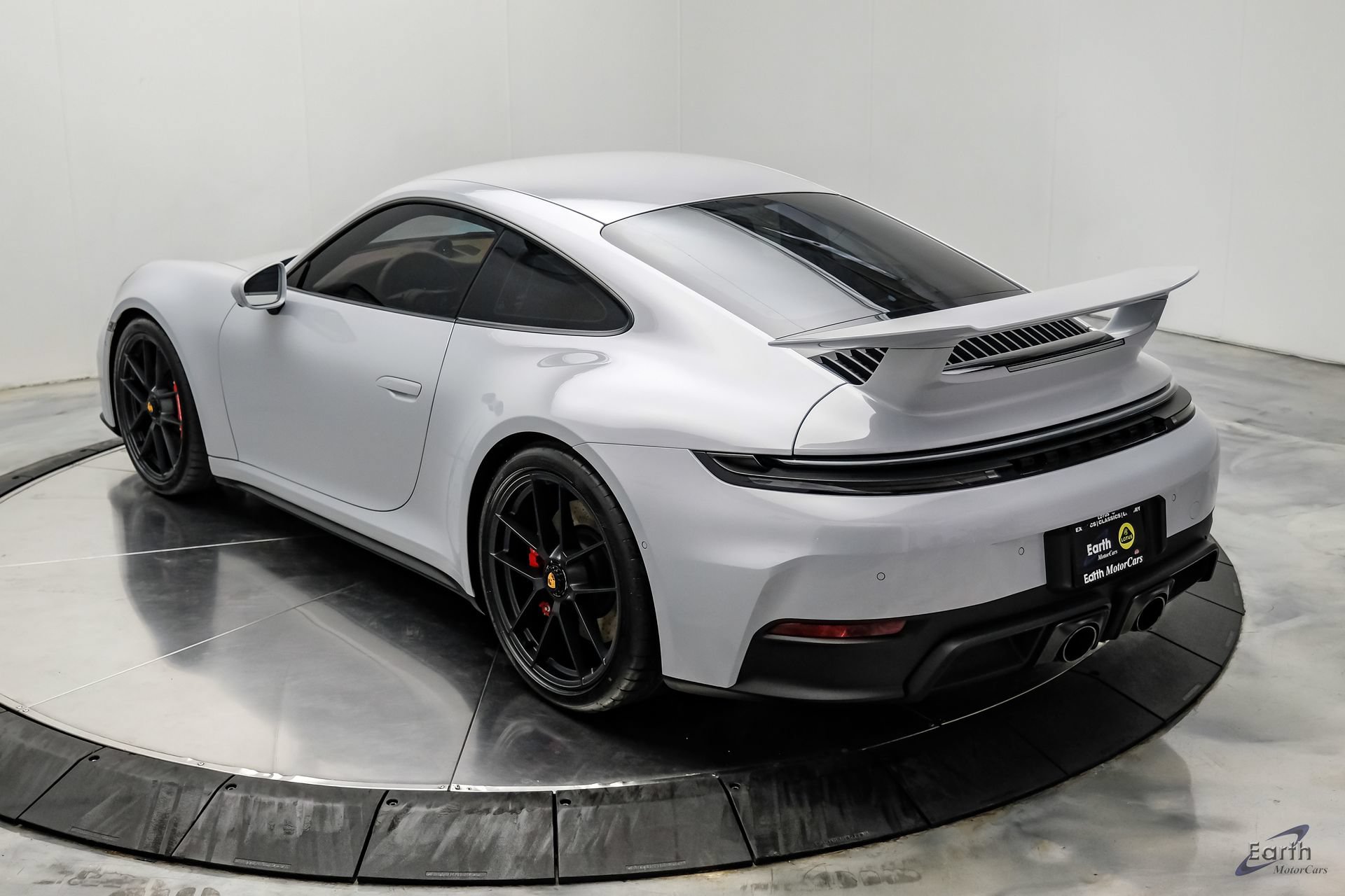 Used 2026 Porsche 911 Carrera GTS RWD image 13