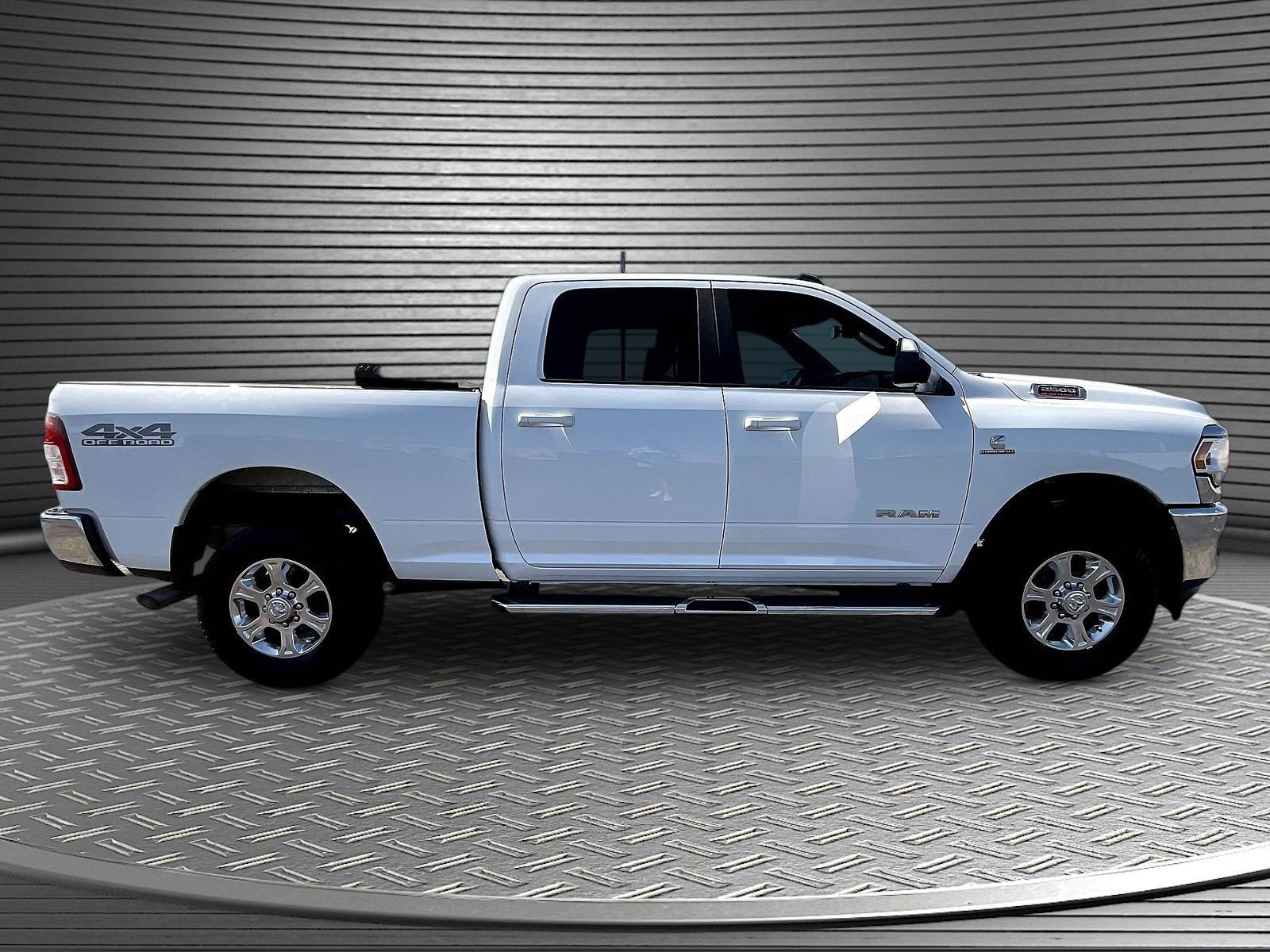 Used 2021 RAM 2500 Big Horn w/ Level 1 Equipment Group AWD/4WD image 8