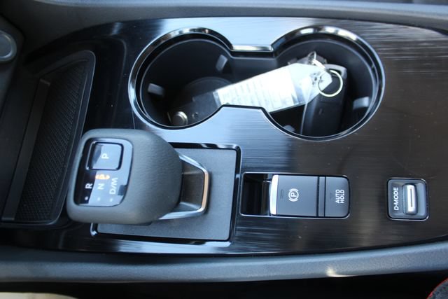 Used 2025 Nissan Rogue SV FWD image 26
