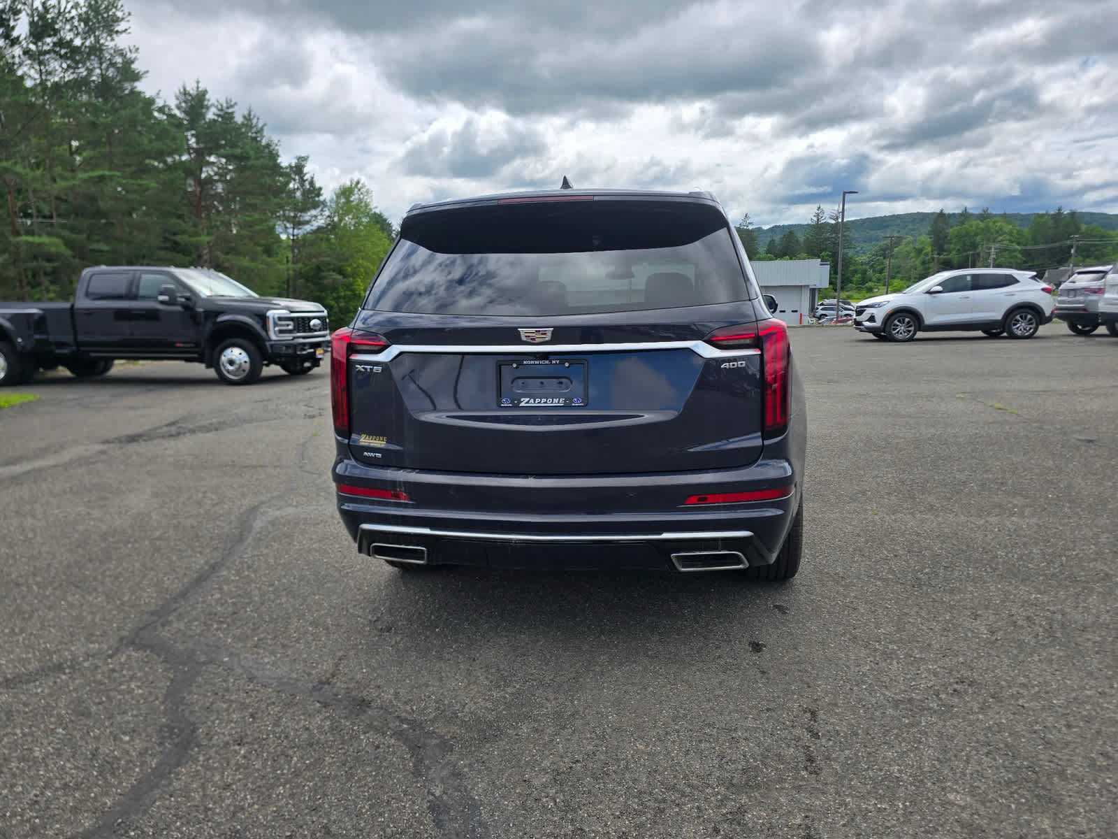 Used 2025 Cadillac XT6 Premium Luxury AWD/4WD image 22