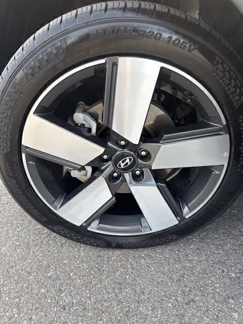 Used 2026 Hyundai Santa Fe Limited image 8