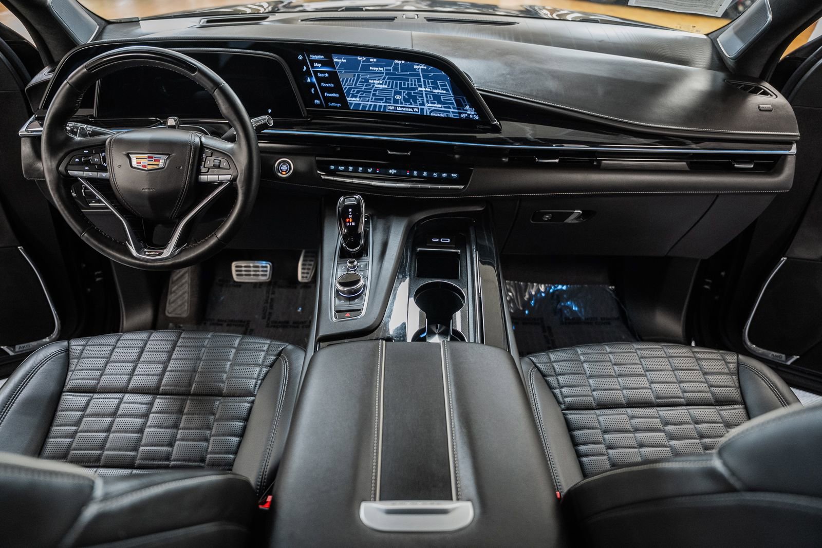 Used 2023 Cadillac Escalade V w/ LPO, Floor Liner Package image 28