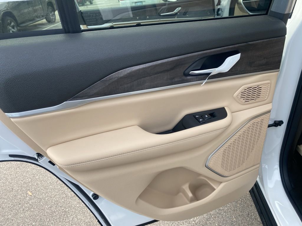 Used 2024 Jeep Grand Cherokee Limited 4xe w/ Trailer Tow Package image 16