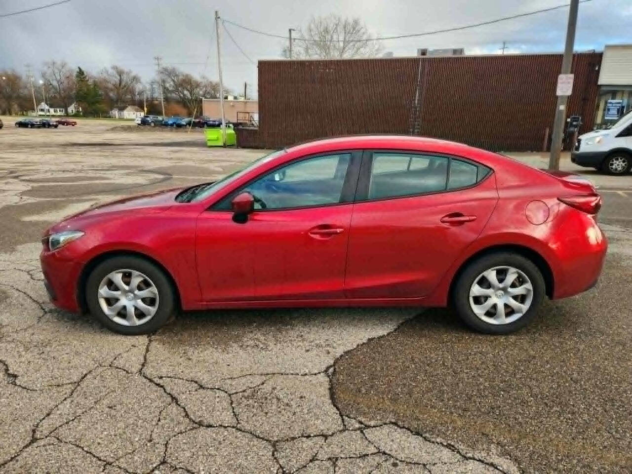 Used 2015 MAZDA MAZDA3 i Sport image 6