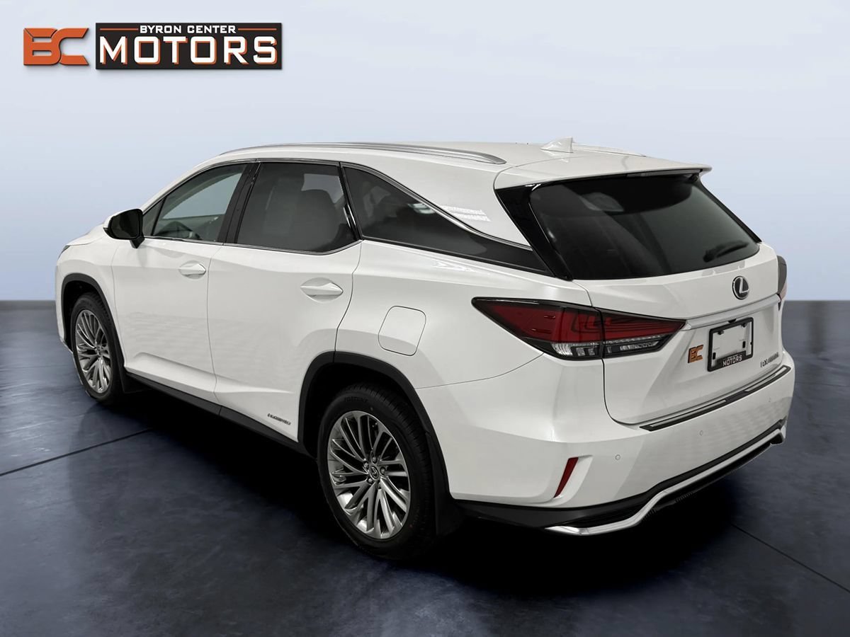 Used 2022 Lexus RX 450hL Luxury w/ Cold Area Package (CT) AWD/4WD image 4