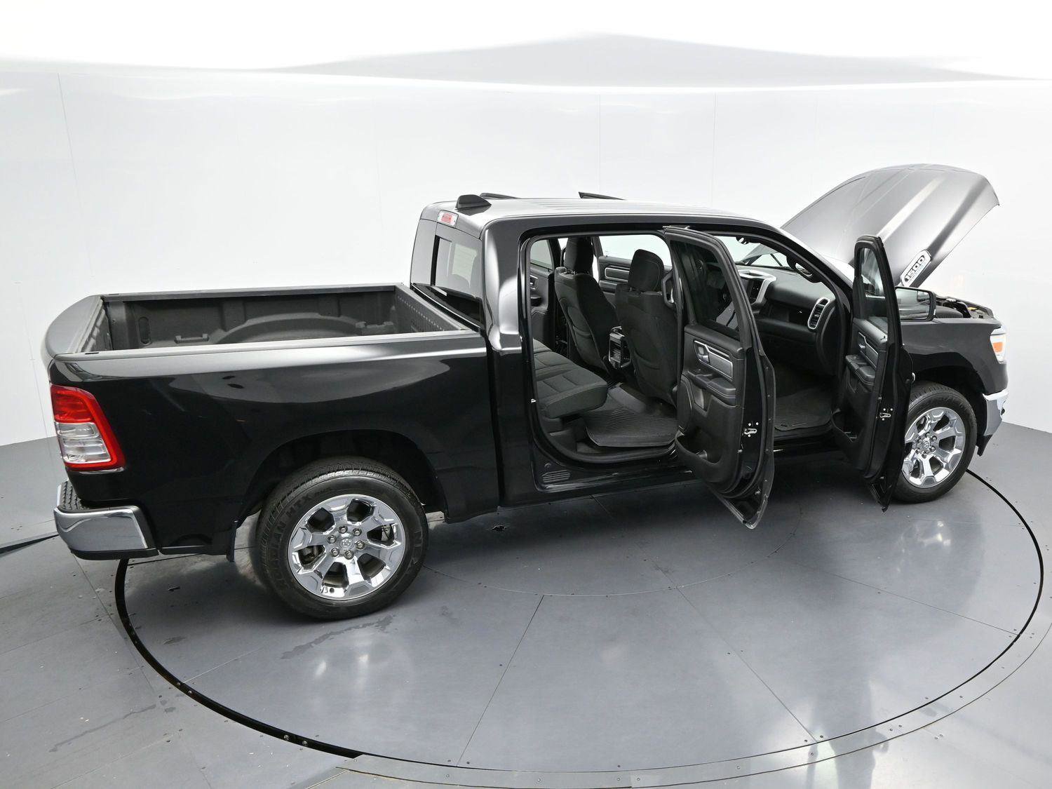 Used 2022 RAM 1500 Big Horn AWD/4WD image 36