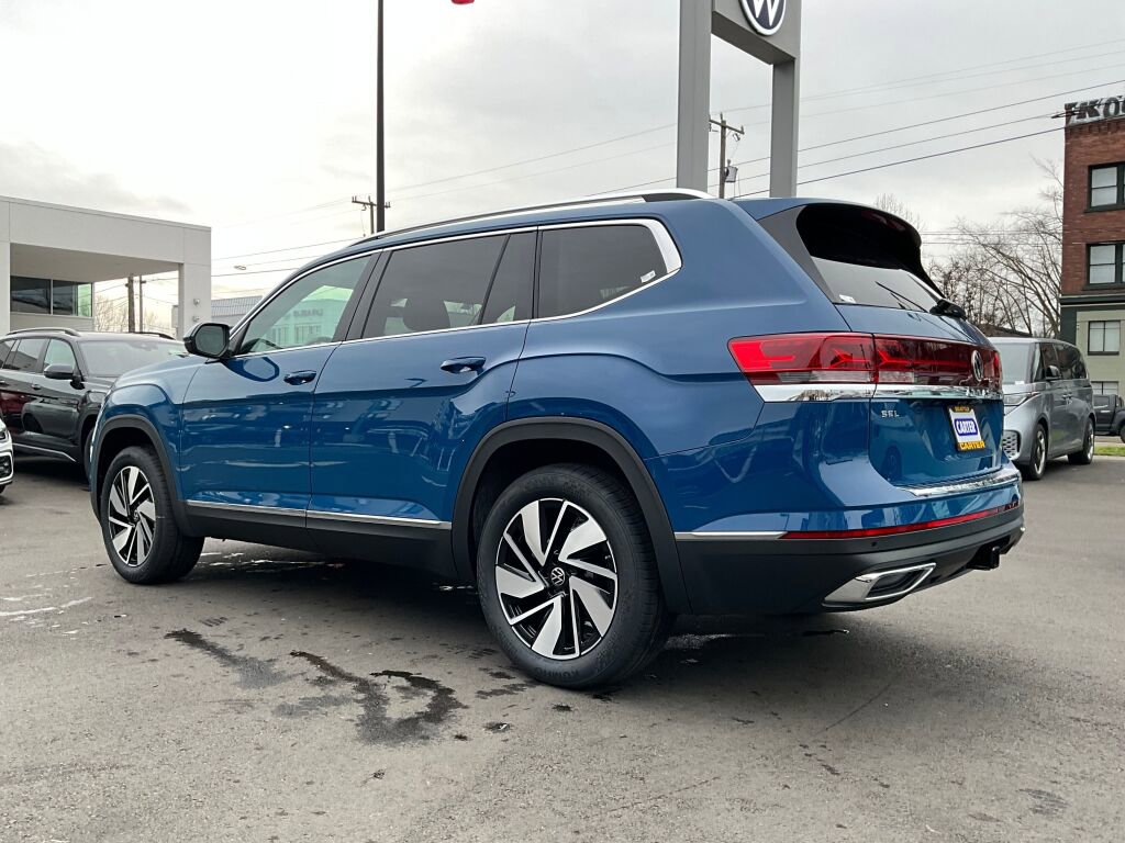 New 2025 Volkswagen Atlas SEL image 6