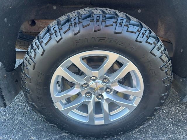 Certified 2020 Chevrolet Silverado 1500 LT w/ All-Star Edition image 13