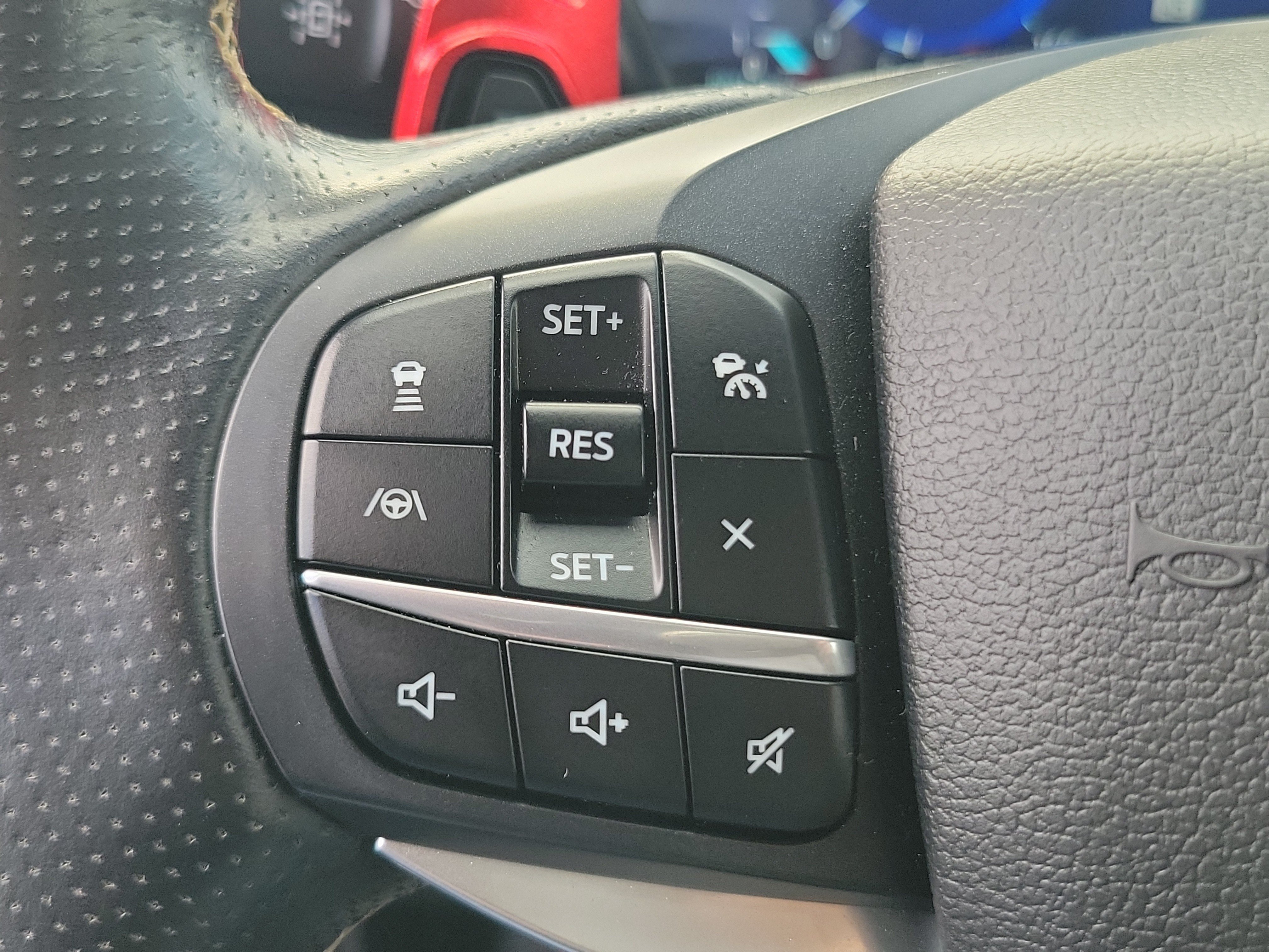 Used 2020 Ford Explorer ST w/ ST Street Pack AWD/4WD image 23
