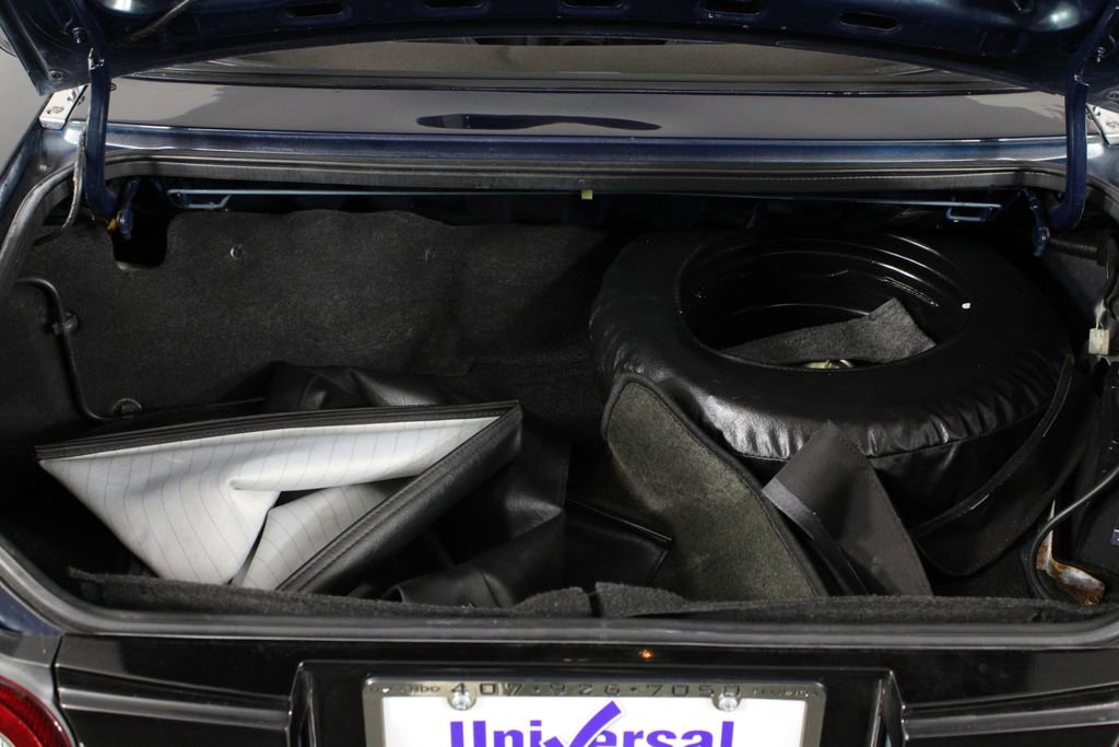 Used 1996 MAZDA MX-5 Miata image 24