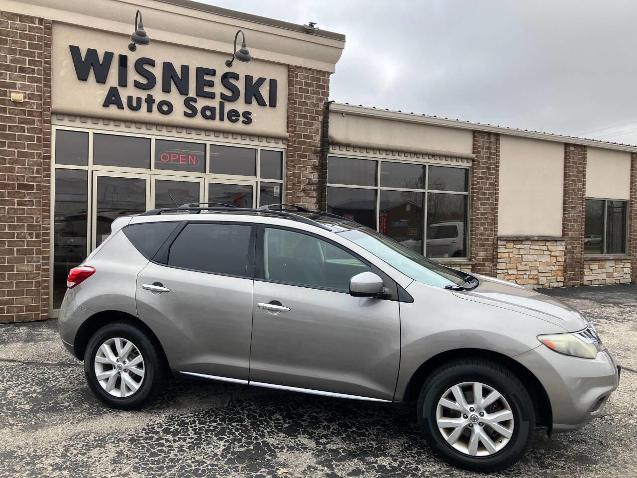 Used 2011 Nissan Murano SV AWD/4WD image 2