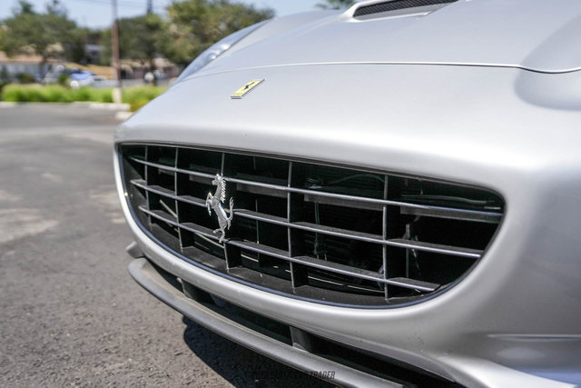 Used 2012 Ferrari California RWD image 57