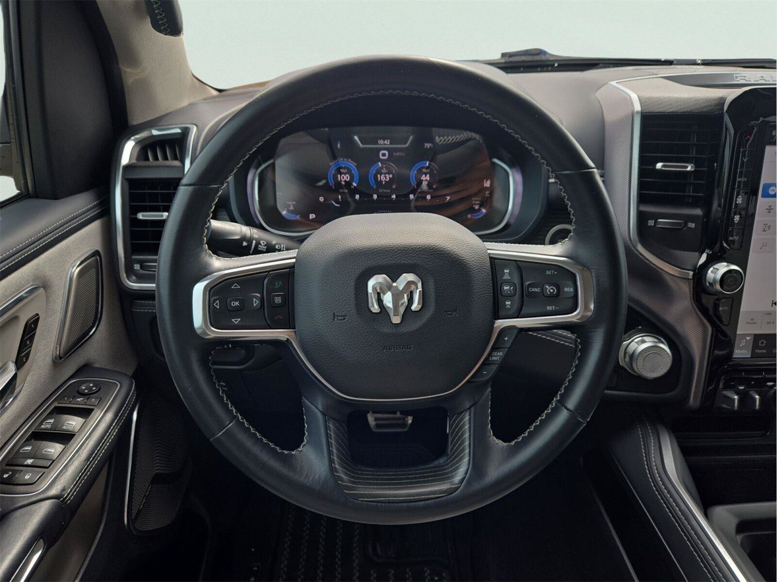 Used 2023 RAM 1500 Limited RWD image 18