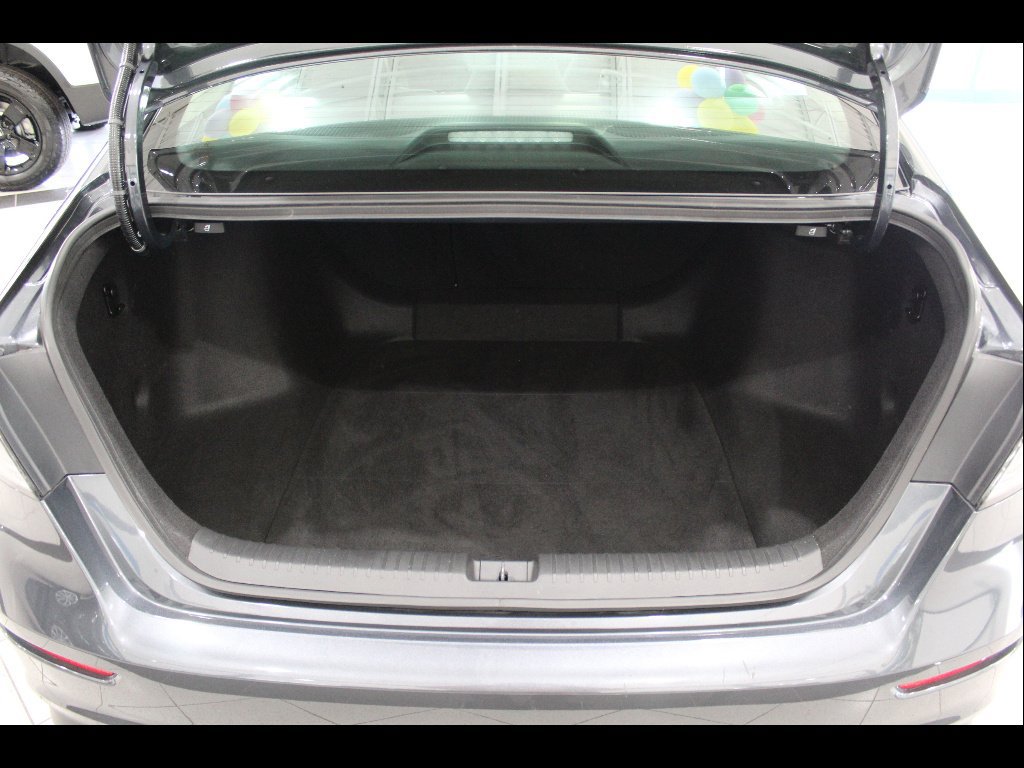 Certified 2025 Honda Accord SE image 19