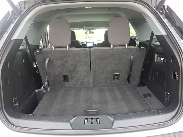 Used 2022 Ford Explorer XLT image 28