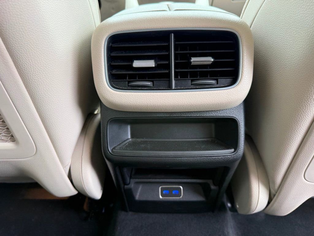 Used 2024 Mercedes-Benz GLE 350 4MATIC image 33