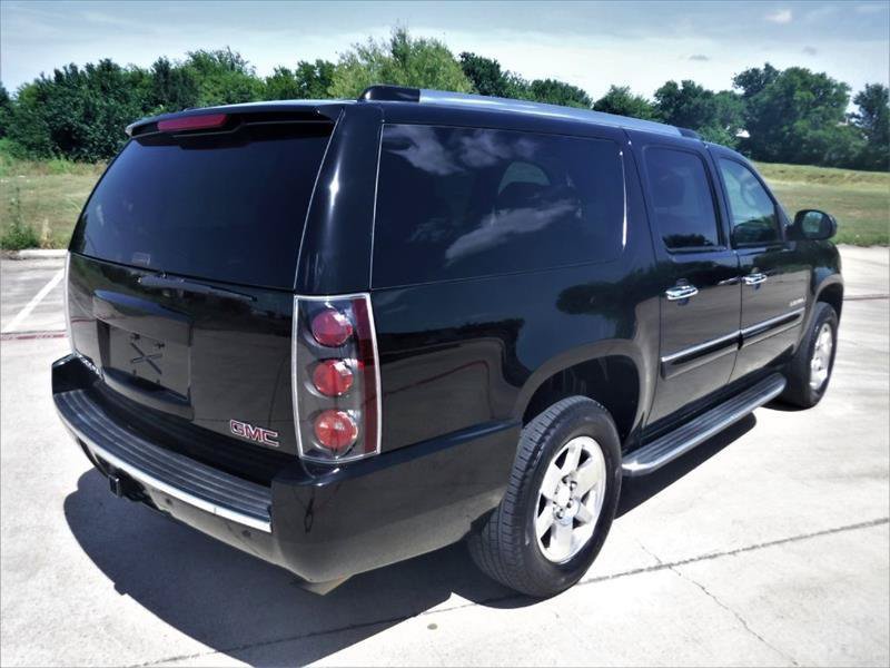 Used 2012 GMC Yukon XL Denali AWD/4WD image 6