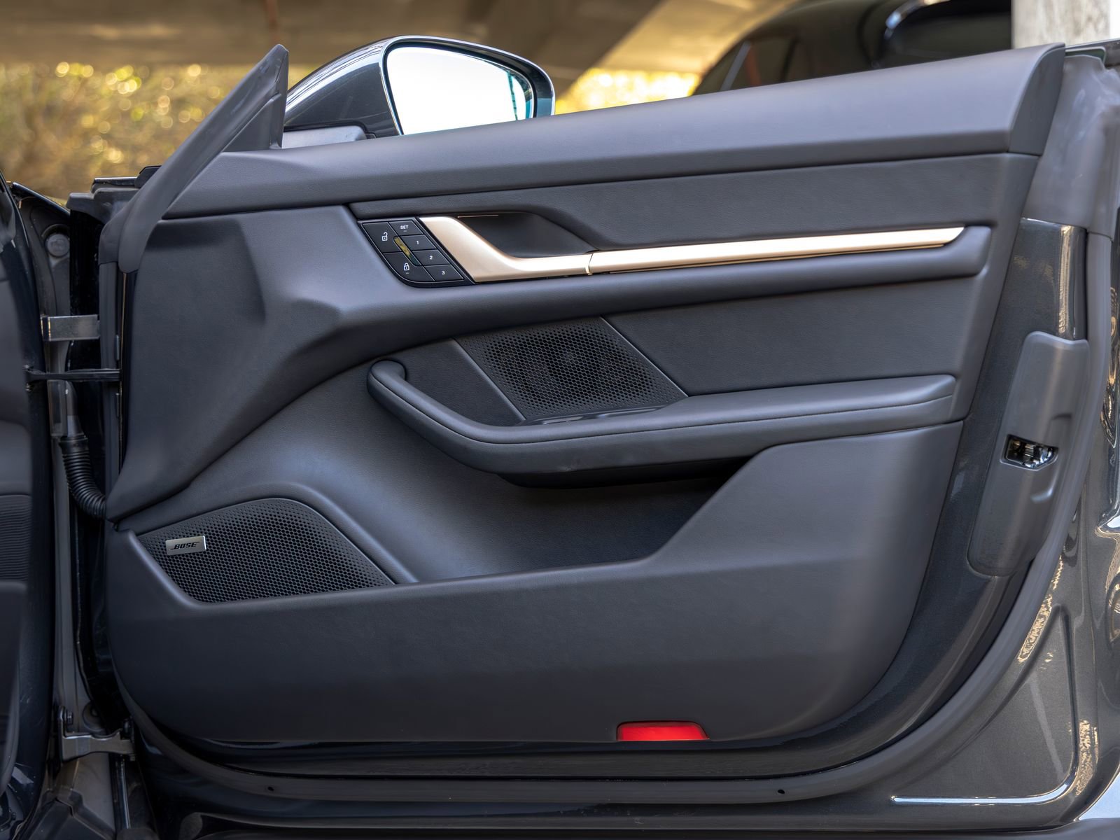 Certified 2025 Porsche Taycan 4S image 52