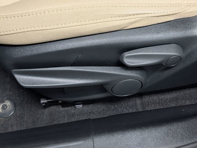 Used 2020 Jeep Compass Sport w/ Cold Weather Group AWD/4WD image 11