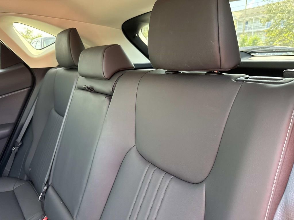 Used 2024 Lexus NX 250 FWD w/ Towing Package (2000 Lbs) image 15