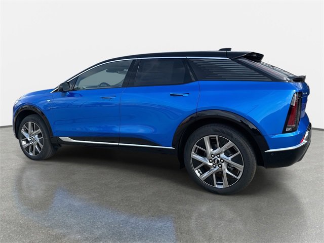 New 2026 Cadillac Optiq Luxury 1 image 3