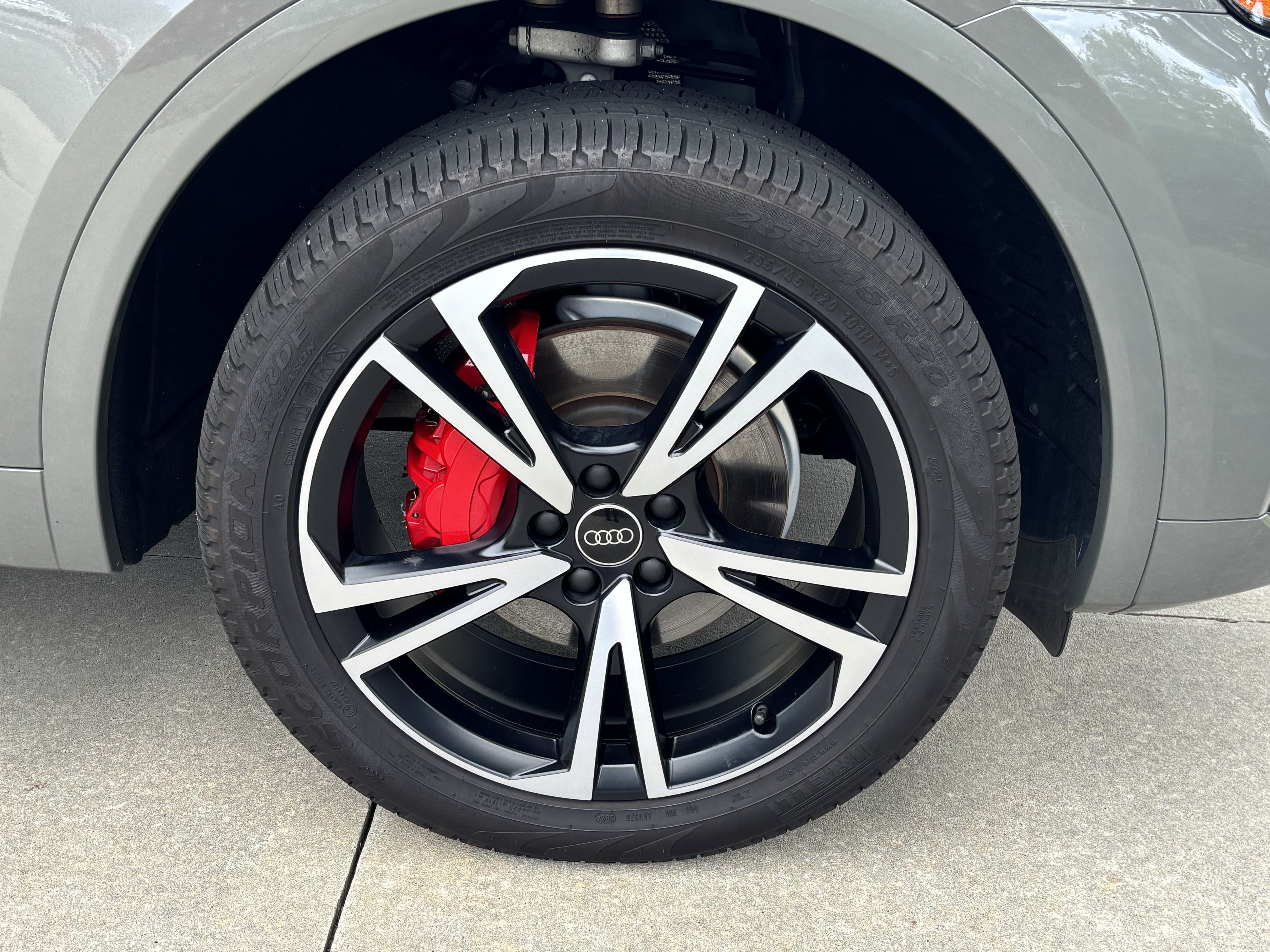 Certified 2025 Audi Q5 2.0T Premium Plus AWD/4WD image 13
