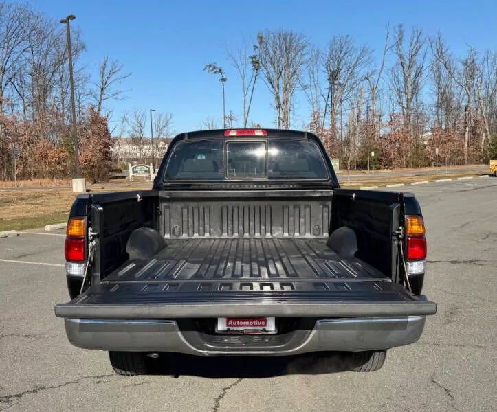 Used 2002 Toyota Tundra SR5 image 4