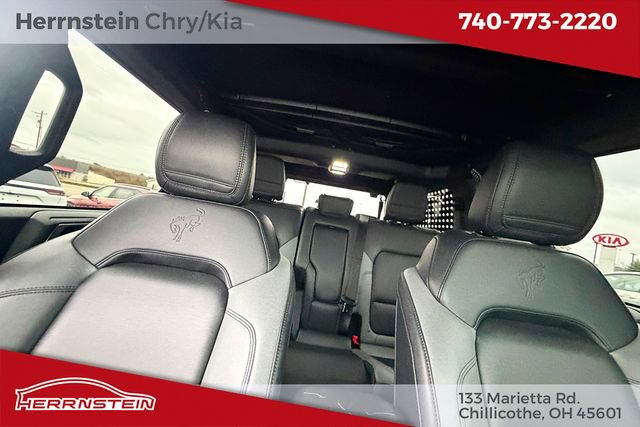 Used 2024 Ford Bronco Black Diamond image 25