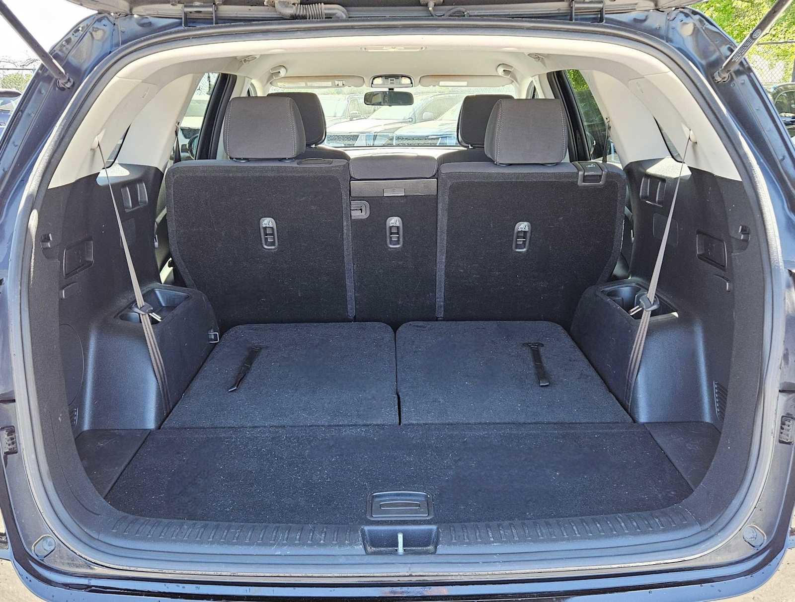 Used 2016 Kia Sorento LX image 25