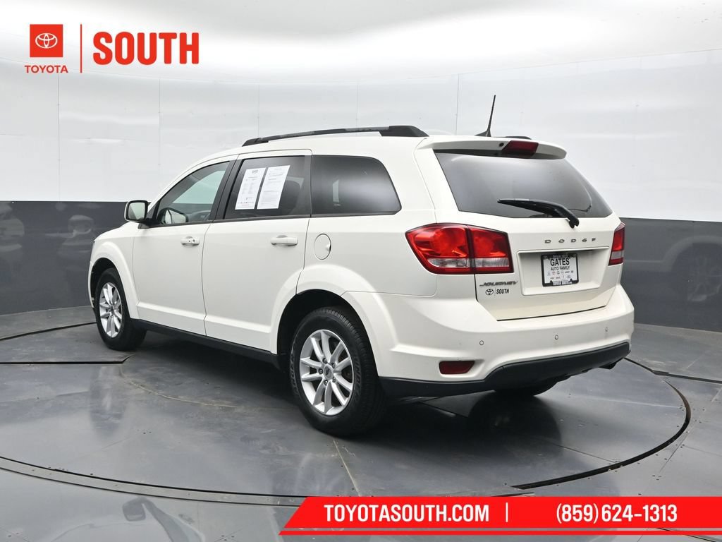 Used 2019 Dodge Journey SE FWD image 8