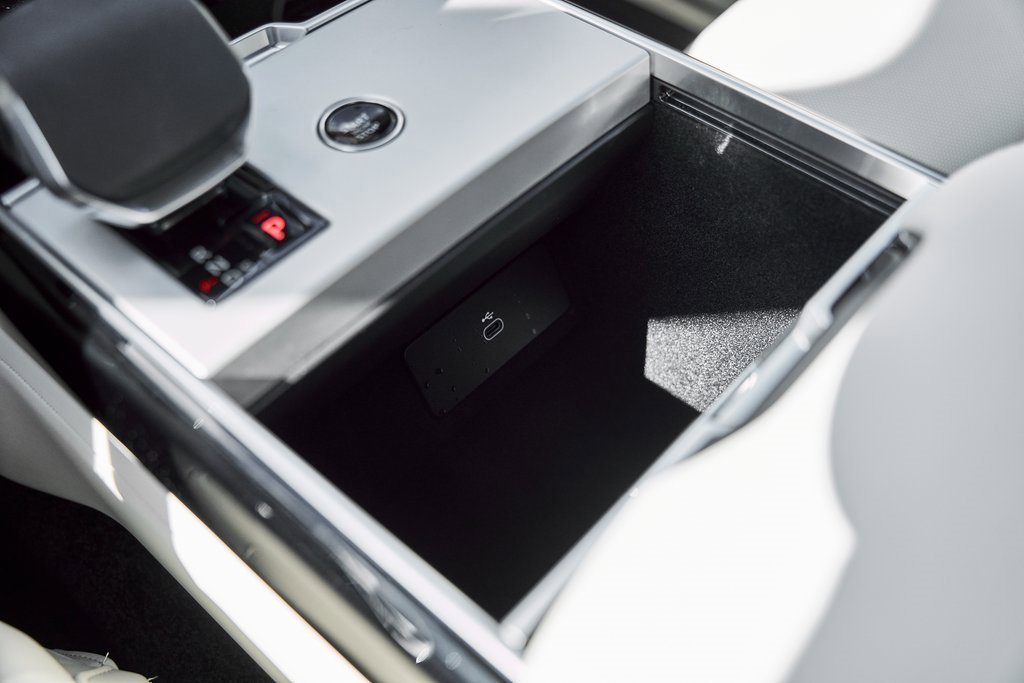 Used 2026 Land Rover Range Rover Long Wheelbase SE image 68