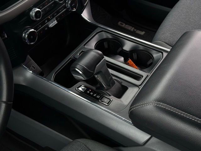 Used 2025 Ford F150 Lightning XLT AWD/4WD image 30