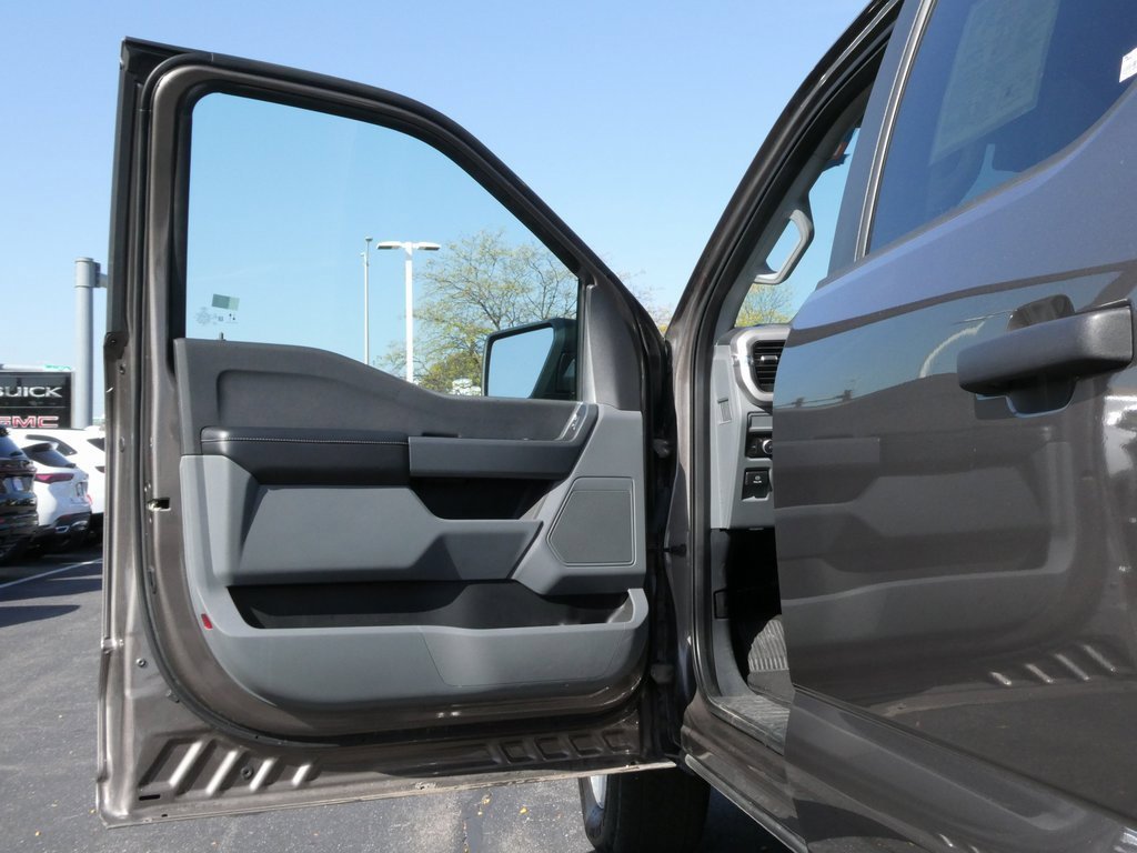 Used 2022 Ford F150 XLT image 24