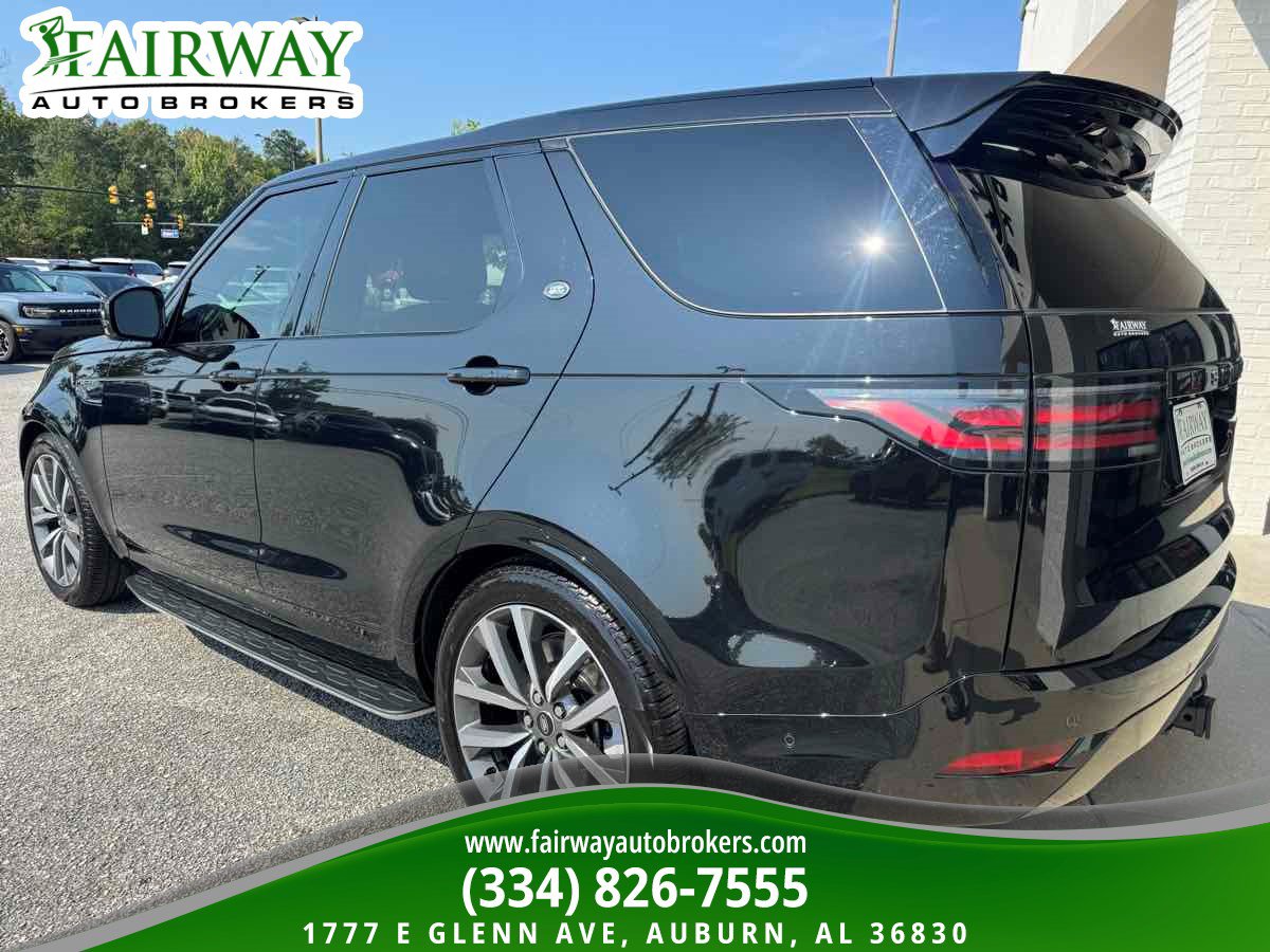 Used 2025 Land Rover Discovery Dynamic SE AWD/4WD image 7