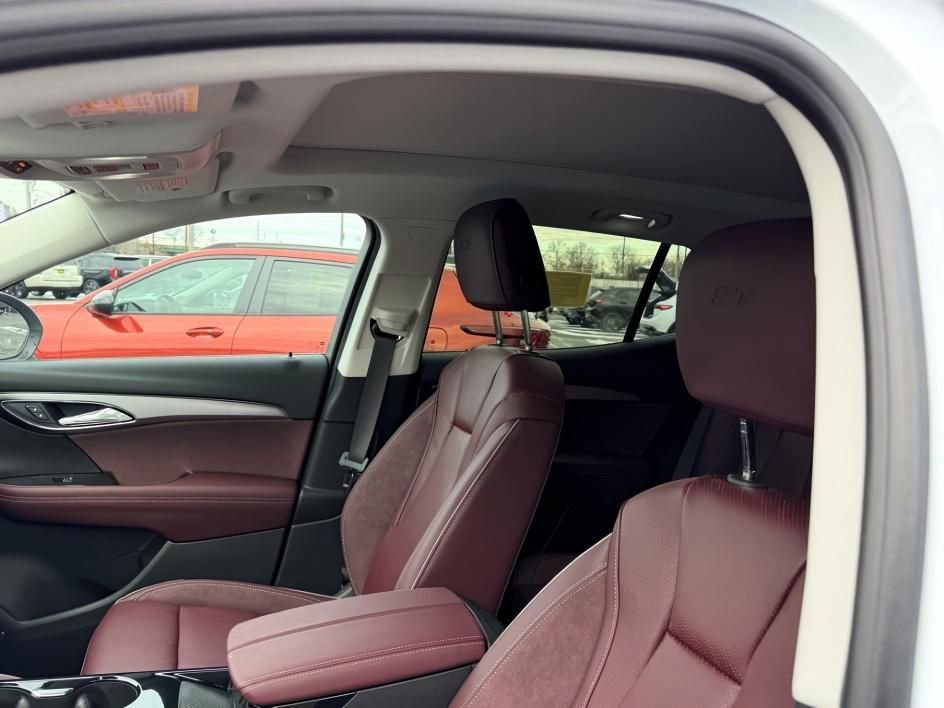 New 2026 Buick Envision Sport Touring image 12