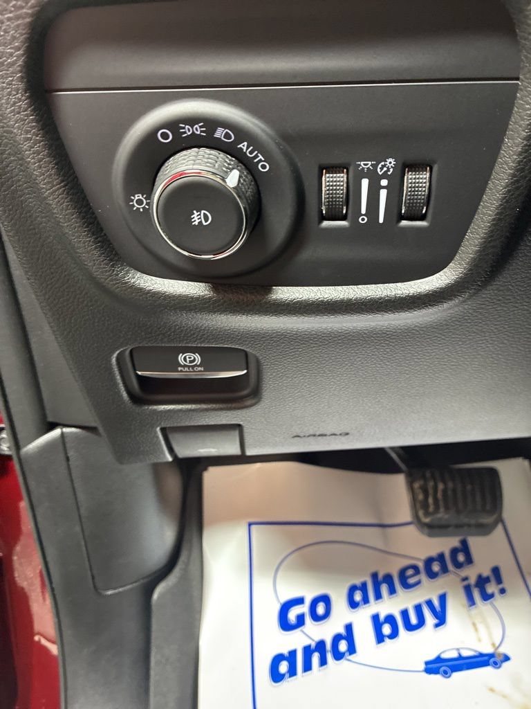 Used 2024 Jeep Grand Cherokee Limited AWD/4WD image 14