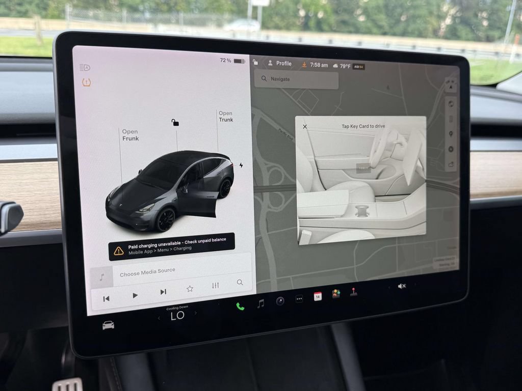 Used 2022 Tesla Model Y Performance AWD/4WD image 19