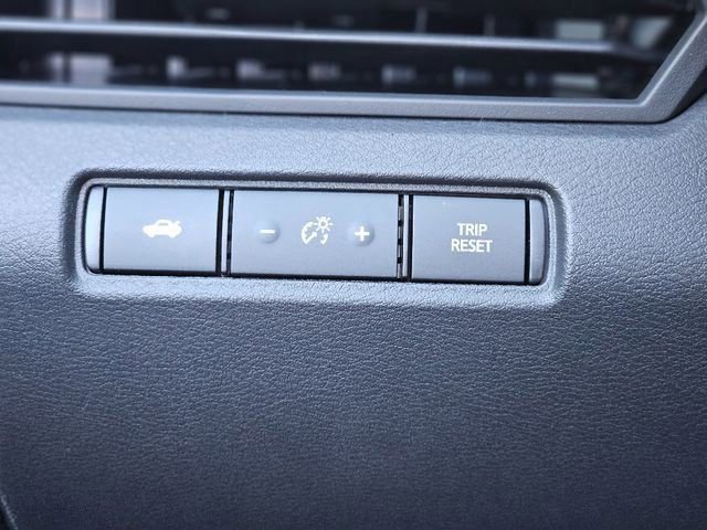 New 2025 Nissan Altima 2.5 SR image 19