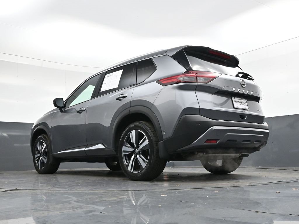 Used 2023 Nissan Rogue SL w/ SL Premium Package image 37